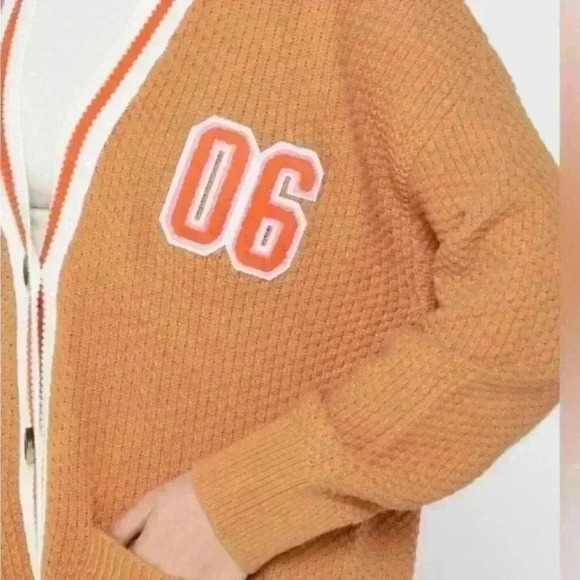 Aerie Oversized Varsity Cardigan Sweater 06 Embroidery Size Small - Picture 5 of 9